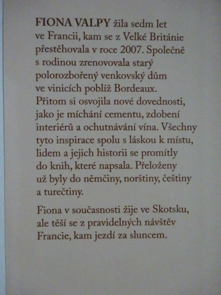 MOŘE VZPOMÍNEK, FIONA VALPY, **an