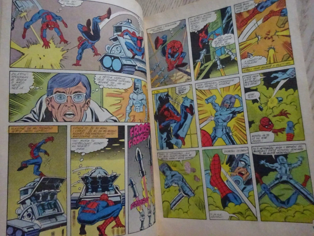 ZÁHADNÝ SPIDERMAN, SPIDER-MAN, VYSOKÝ A MOCNÝ, **an