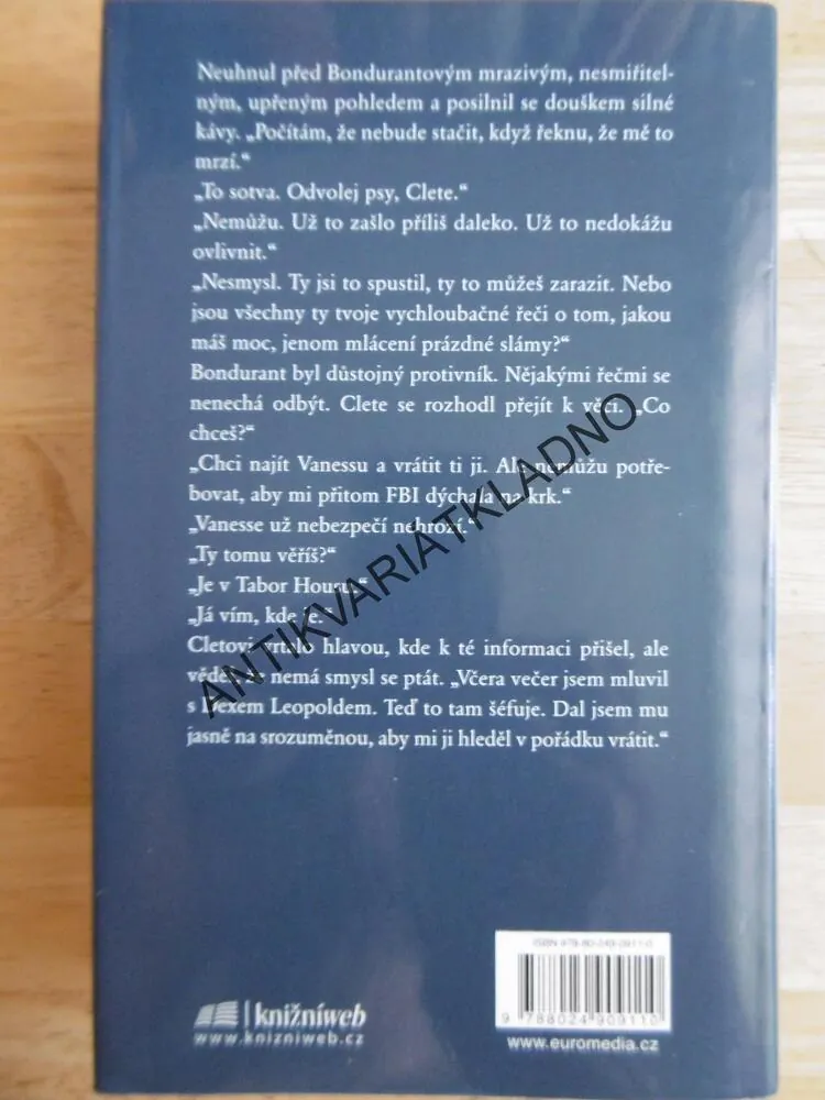 EXKLUZIVNĚ, SANDRA BROWN, **an