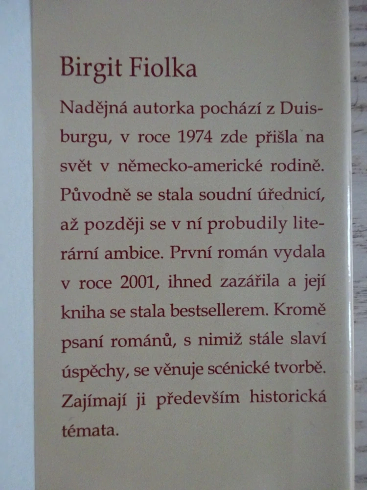 KAMARA HRDÁ AMAZONKA, BIRGIT FIOLKA, **an