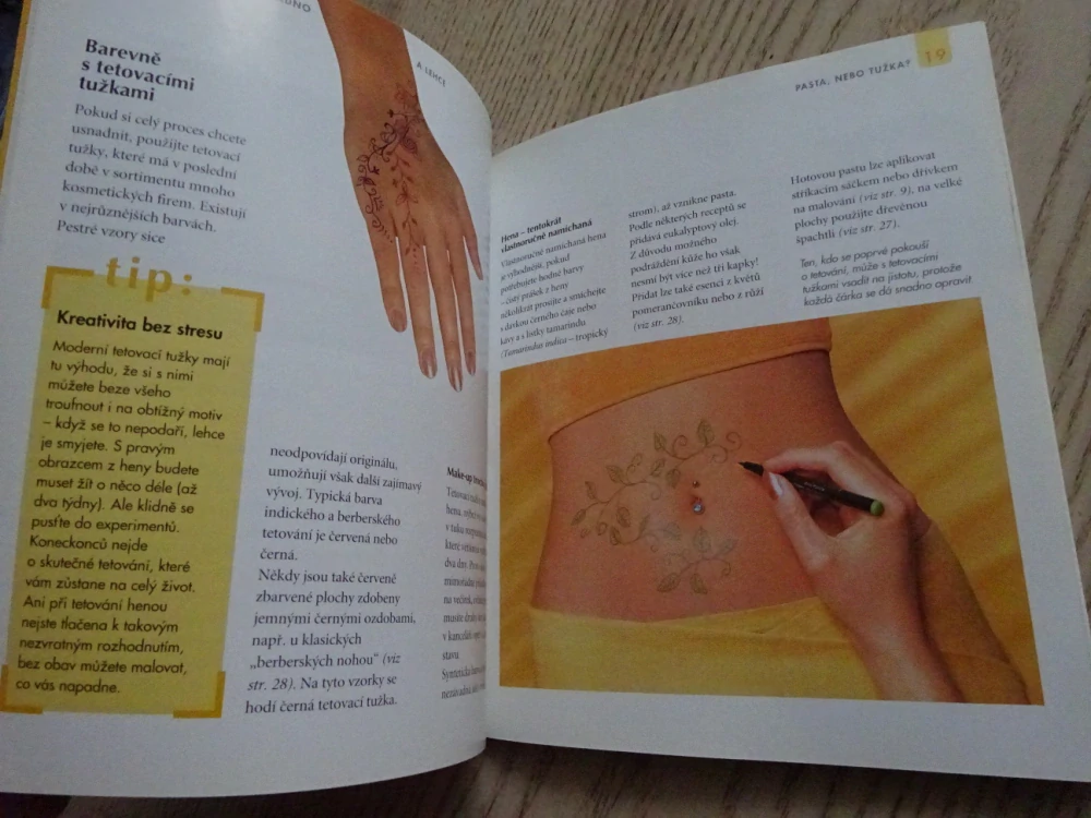 SMYSLNÉ TETOVÁNÍ HENOU, NEJKRÁSNĚJŠÍ VZORY S PŘEDLOHAMI K SAMOSTATNÉMU MALOVÁNÍ, **an