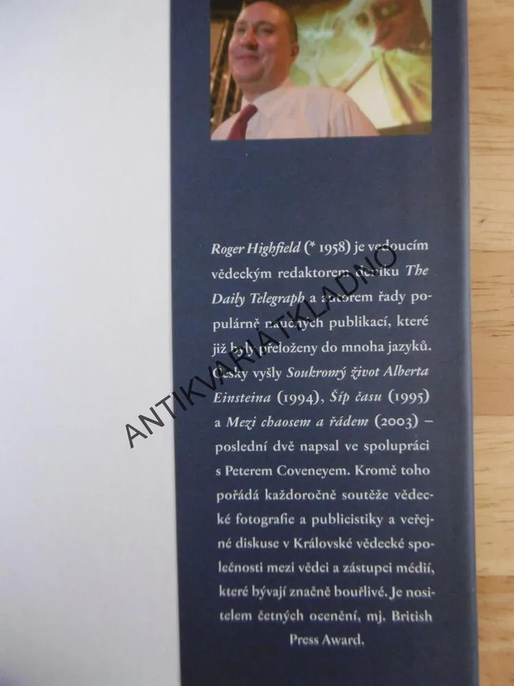 KOUZELNÁ VĚDA A HARRY POTTER, ROGER HIGFIELD