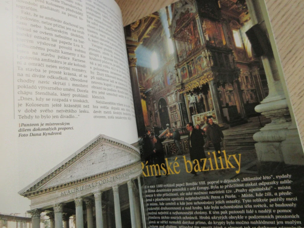 ZEMĚ SVĚTA PROSINEC/2005 - ŘÍM, **an