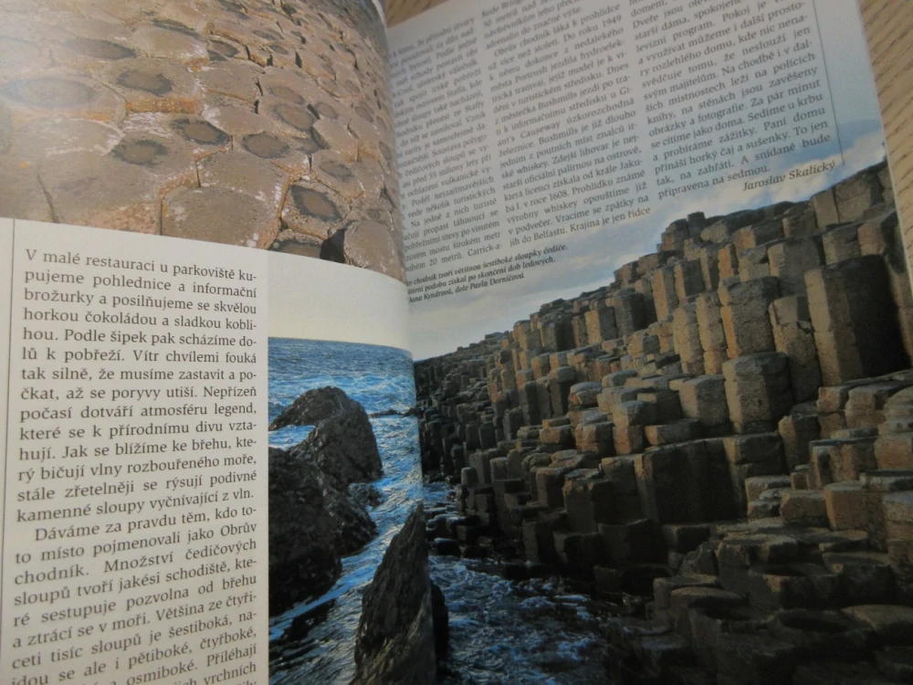 ZEMĚ SVĚTA SRPEN/2006 - IRSKO, **an