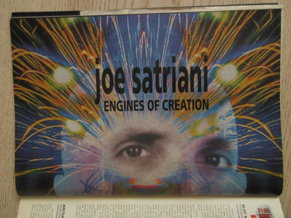 ROCKOVÝ MAGAZÍN SPARK, Č. 3/2000, PLAKÁT THERION, JOE SATRIANI, **an