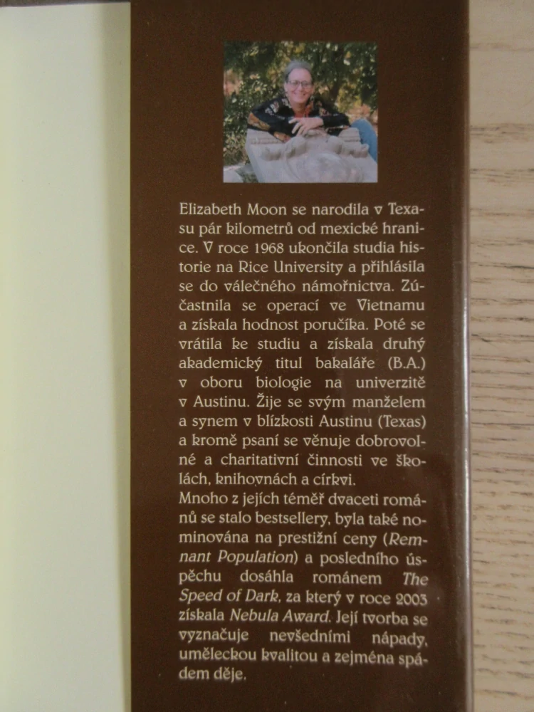 ZLATÁ PŘÍSAHA, ELIZABETH MOON, **an