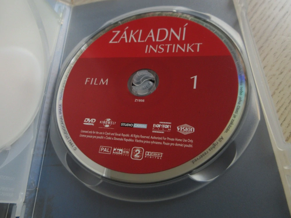 ZÁKLADNÍ INSTINKT, DOUGLAS, STONE, GB OBAL, 2X ČESKÉ DVD FILM