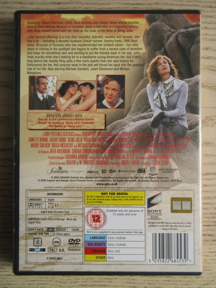 BOŽSKÁ JULIE, BENING, IRONS, GB OBAL, ČESKÉ DVD FILM VČETNĚ BOOK