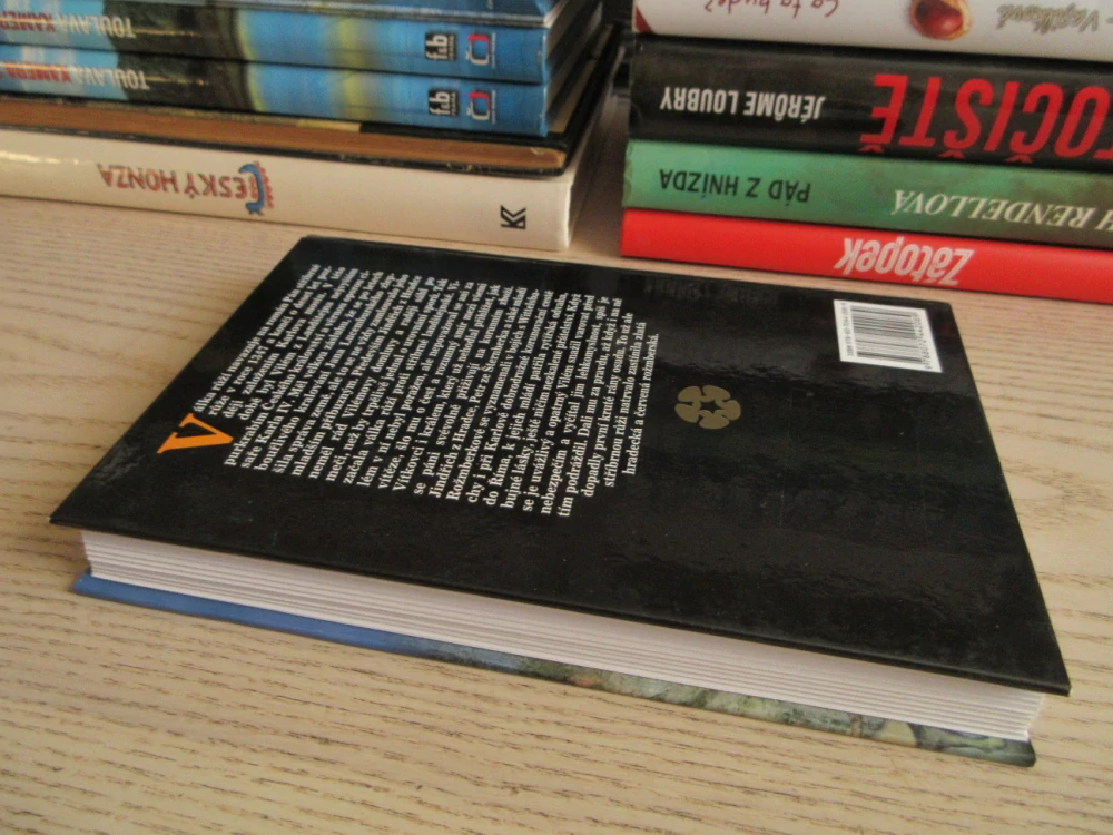 VÁLKA RŮŽÍ, LUDMILA VAŇKOVÁ, **an