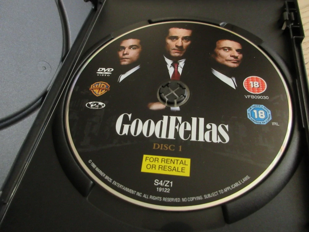 MAFIÁNI, GB. OBAL, ČESKÉ TITULKY, 2X DVD FILM VČETNĚ BOOK