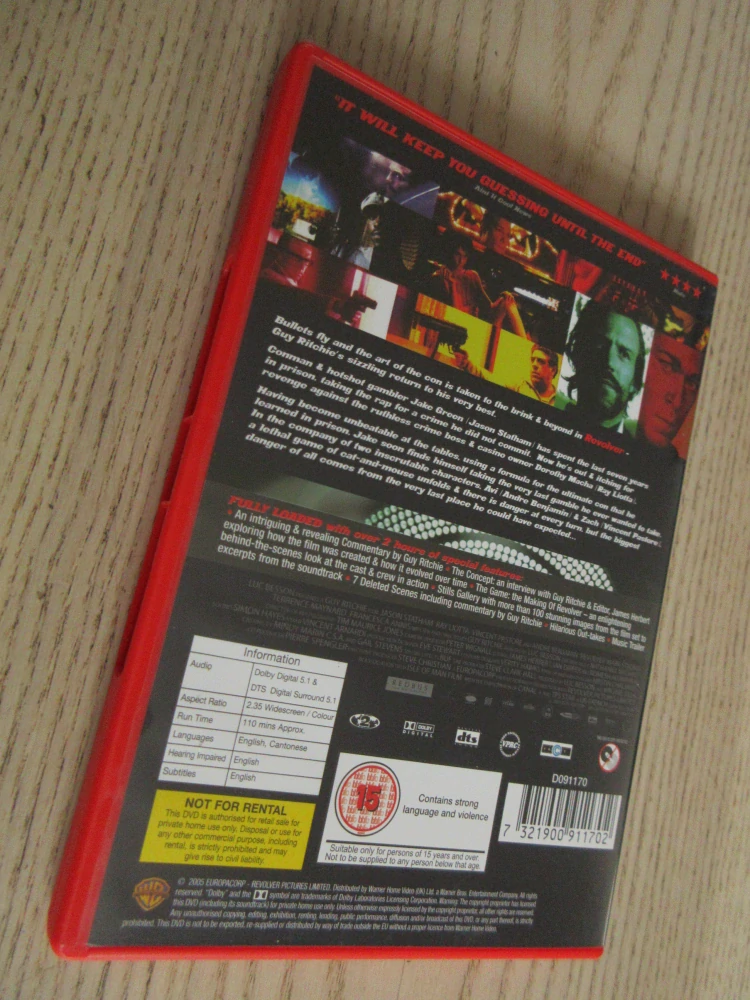 REVOLVER, J.STATHAM, GB OBAL, ČESKÁ VERZE, DVD FILM