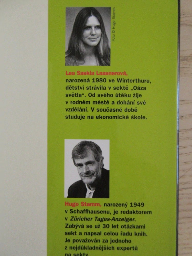 SAMA PROTI PSYCHICKÉMU TERORU: MOJE DĚTSTVÍ V SEKTĚ, LEA SASKIA LAASNEROVÁ, **an