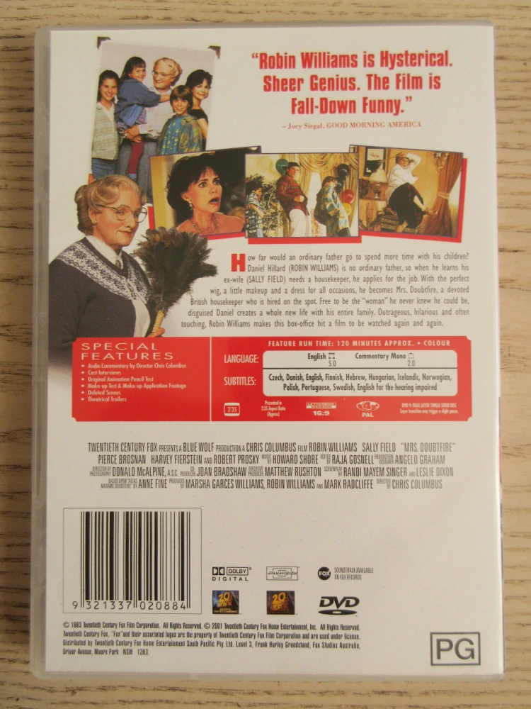 TÁTA V SUKNI, R.WILLIAMS, ČESKÉ TITULKY, DVD FILM