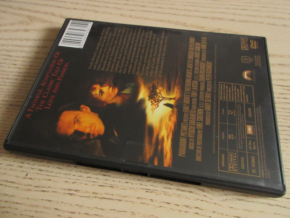 BOUŘLIVÉ VÝŠINY, J.BINOCHE, R.FINNES, GB OBAL, ČESKÉ TIT. DVD FILM