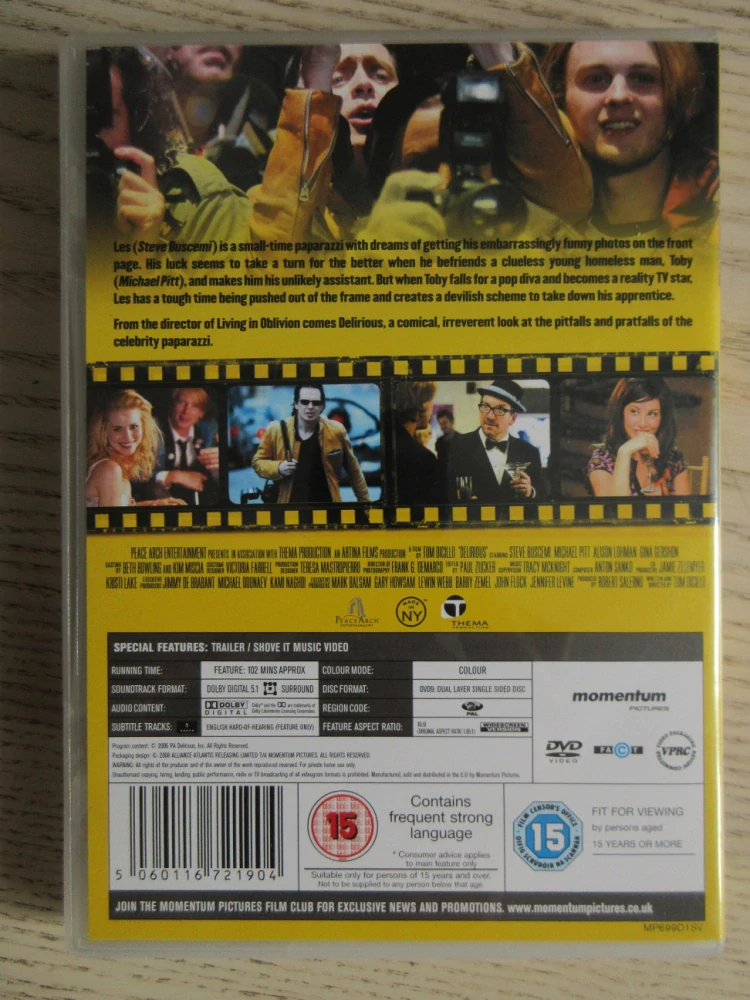 OPILÍ SLÁVOU, S. BUSCEMI, M. PITT, GB OBAL, ČESKÉ DVD FILM