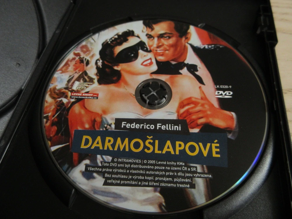 DARMOŠLAPOVÉ, L.BAAROVÁ, F.FELLINI, GB OBAL, ČESKÉ TIT., 2XDVD FILM
