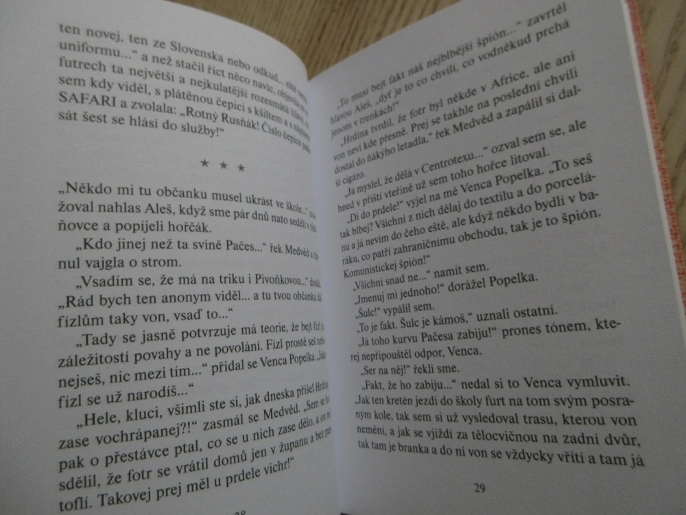OBČANSKÝ PRŮKAZ, PETR ŠABACH, **an