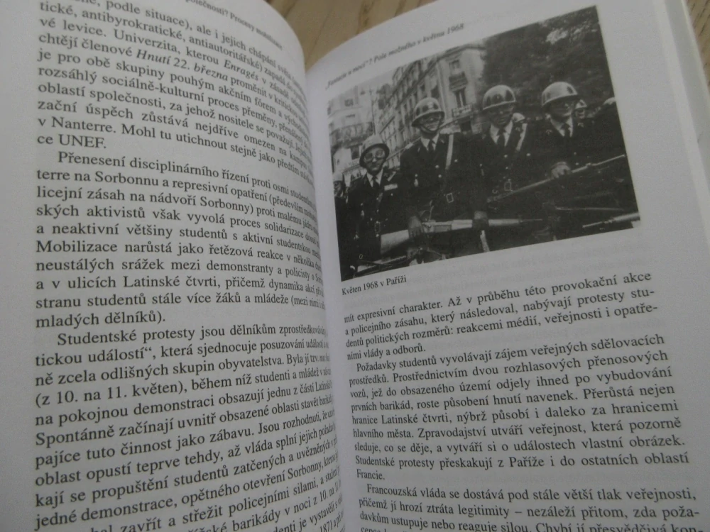 HNUTÍ '68 NA ZÁPADĚ: STUDENTSKÉ BOUŘE V USA A ZÁPADNÍ EVROPĚ, INGRID GILCHER-HOLTEYOVÁ, **an