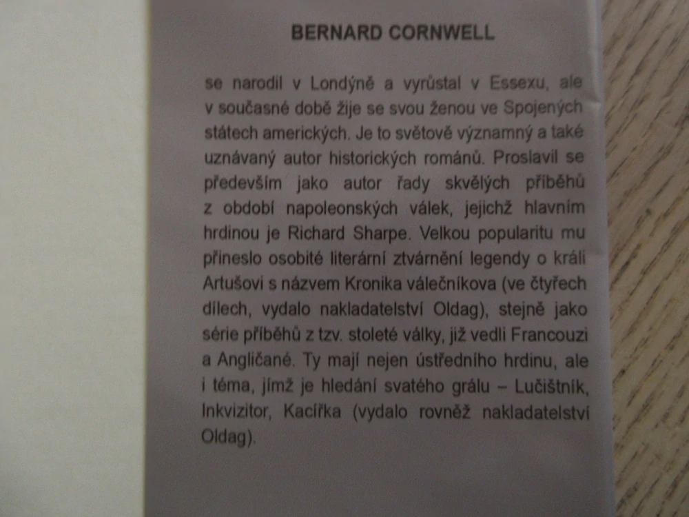 SHARPŮV ÚNIK, BERNARD CORNWELL, **an