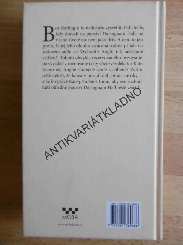 ROZHODNUTÍ, KATHRYN TAYLOR, PANSTVÍ DARINGHAM HALL. **an