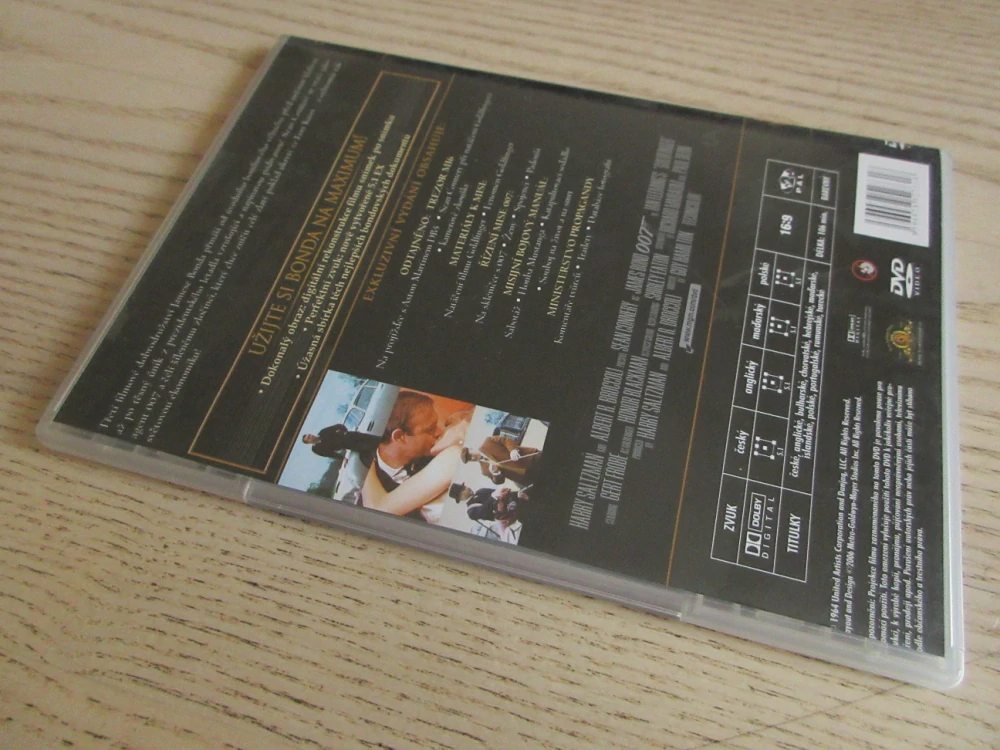 GOLDFINGER, S. CONNERY, DVD FILM