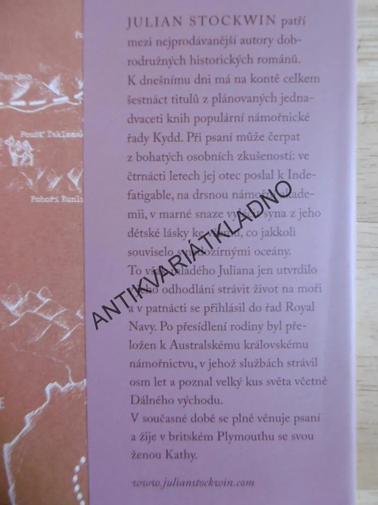 HEDVÁBNÝ STROM, JULIAN STOCKWIN, **an