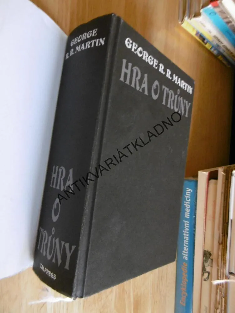 HRA O TRŮNY, GEORGE R.R.MARTIN, **an
