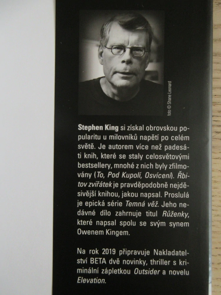 ŘBITOV ZVÍŘÁTEK, STEPHEN KING, **an