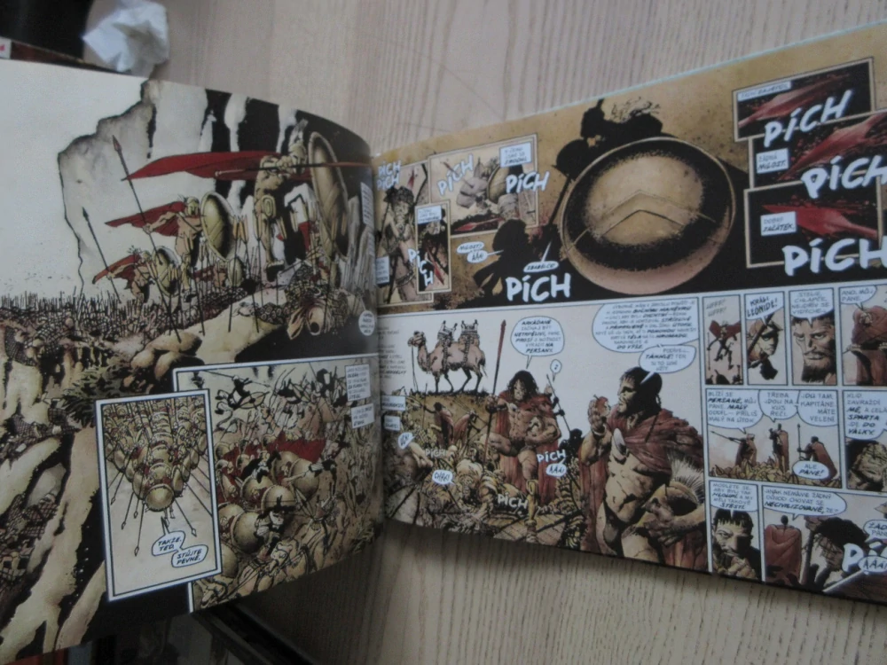 300: BITVA U THERMOPYL, FRANK MILLER, LYNN VARLEYOVÁ, **an