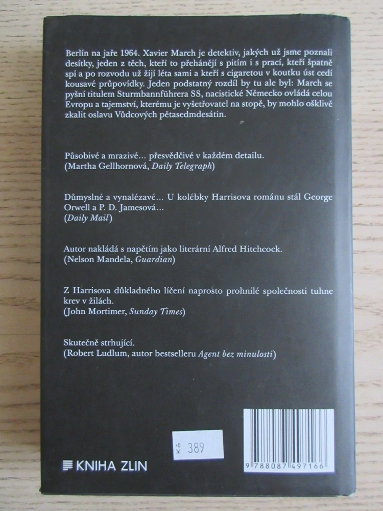 OTČINA, ROBERT HARRIS, **an