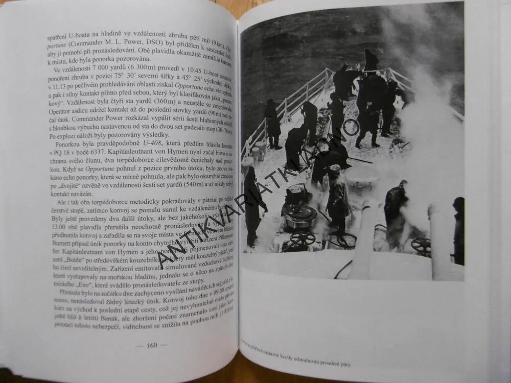 VÍTĚZSTVÍ V ARKTIDĚ, PŘÍBĚH KONVOJE PQ18, PETER C.SMITH, **an