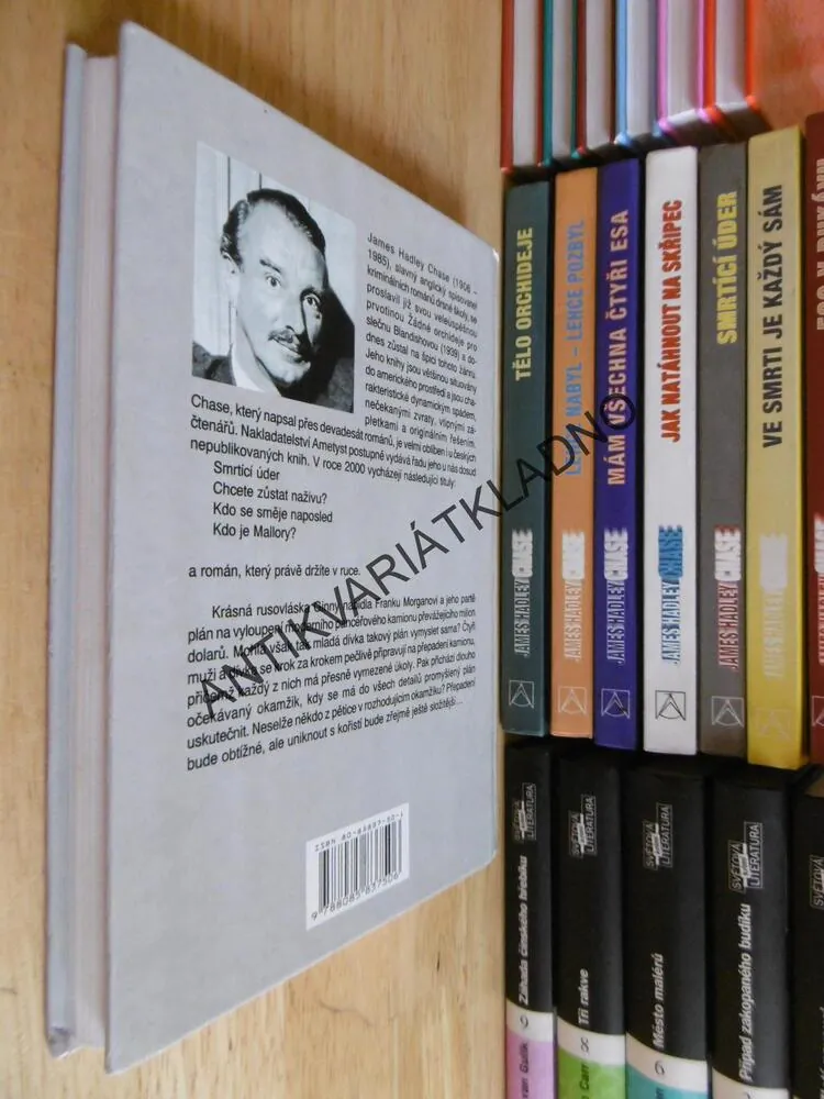 CELÝ SVĚT MÁM V KAPSE, JAMES HADLEY CHASE, **an