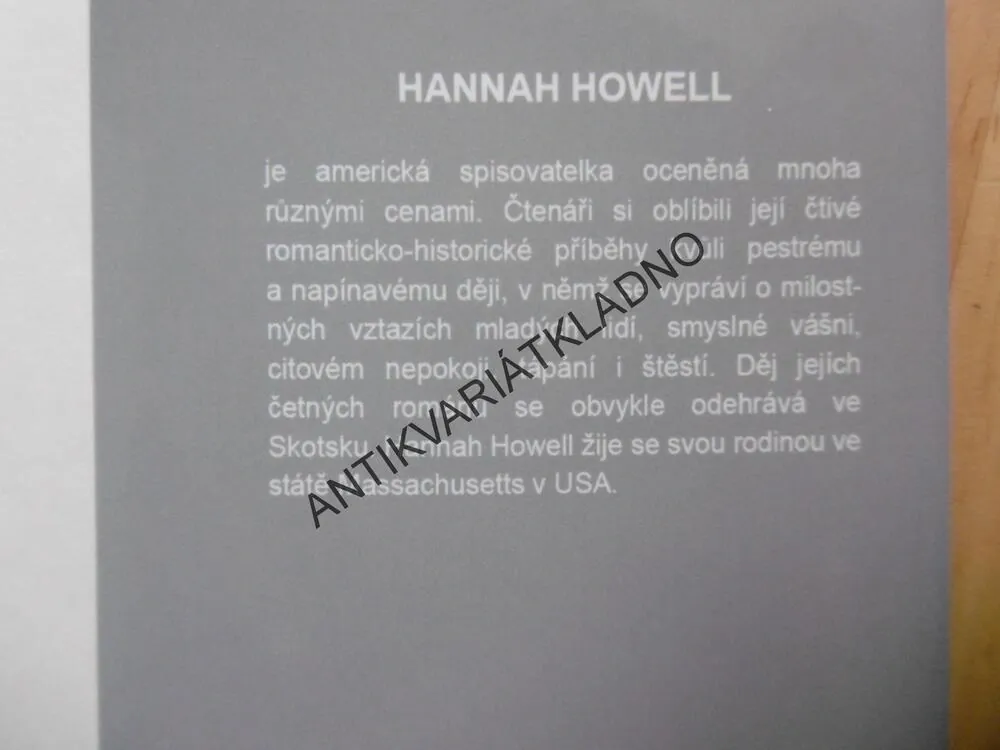 DOBYVATEL Z VYSOČINY, HANNAH HOWELL