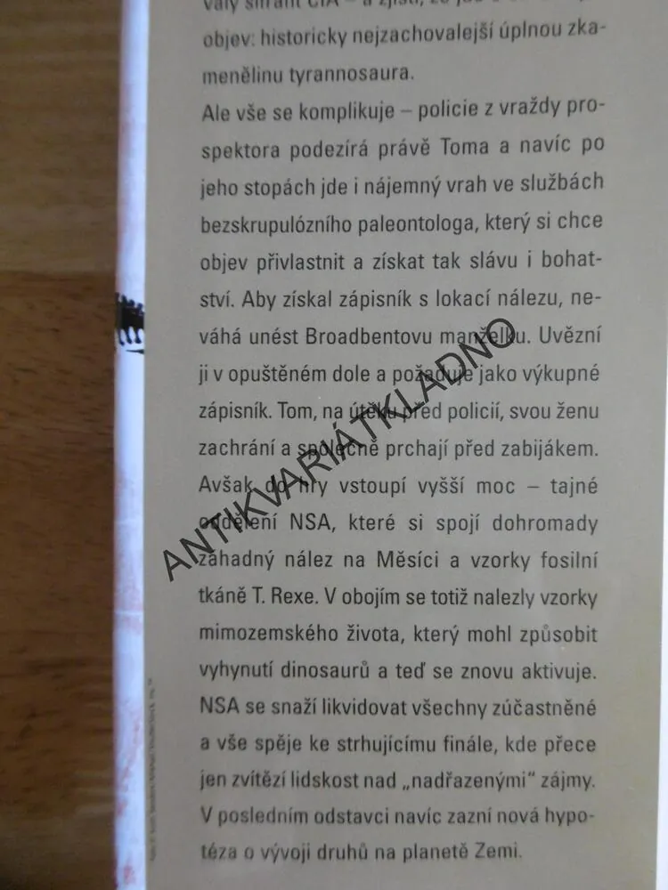 ÚDOLÍ TYRANNOSAURA, DOUGLAS PRESTON, **an