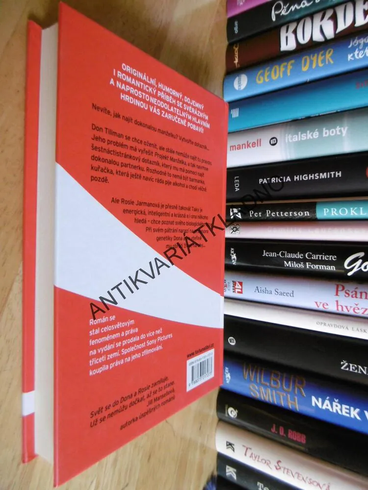 PROJEKT MANŽELKA, GRAEME SIMSION, **an