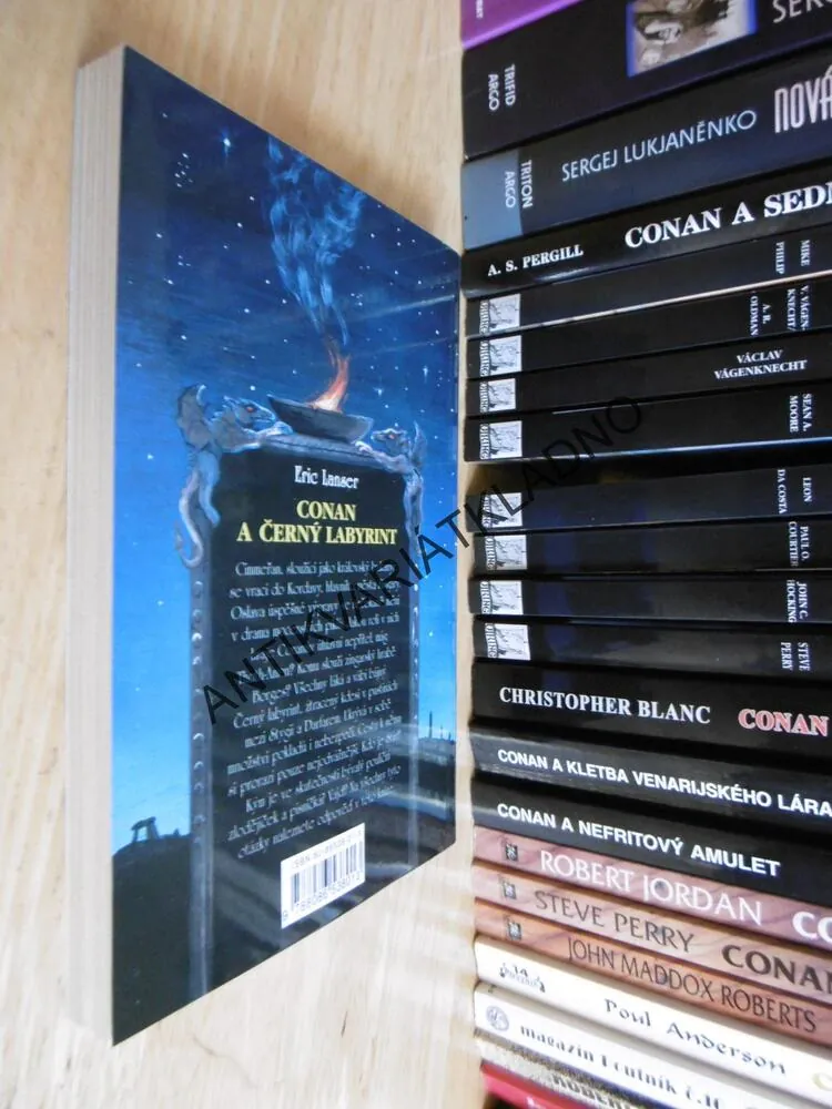 CONAN A ČERNÝ LABYRINT, ERIC LANSER, **an