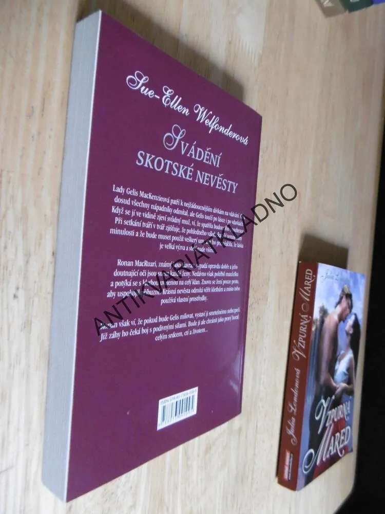 SVÁDĚNÍ SKOTSKÉ NEVĚSTY, SUE-ELLEN WELFONDEROVÁ, **an