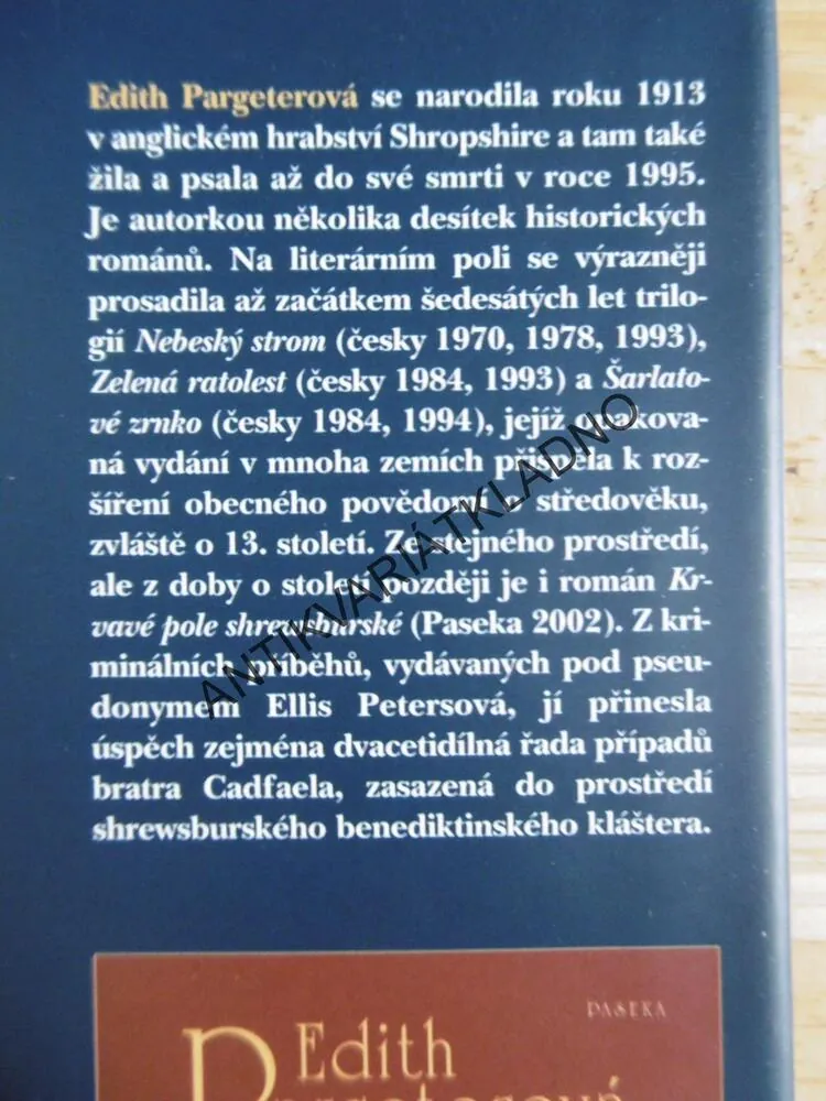 NEBESKÝ STROM, EDITH PARGETEROVÁ