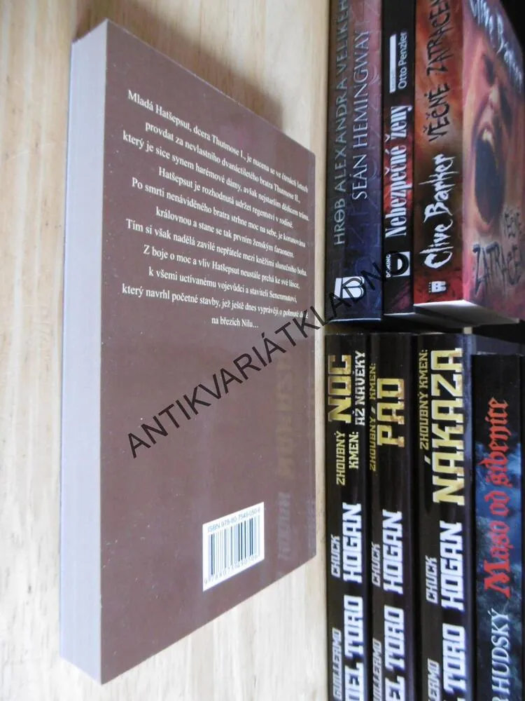 FARAONKA, PHILIPP VANDERBERG, **an