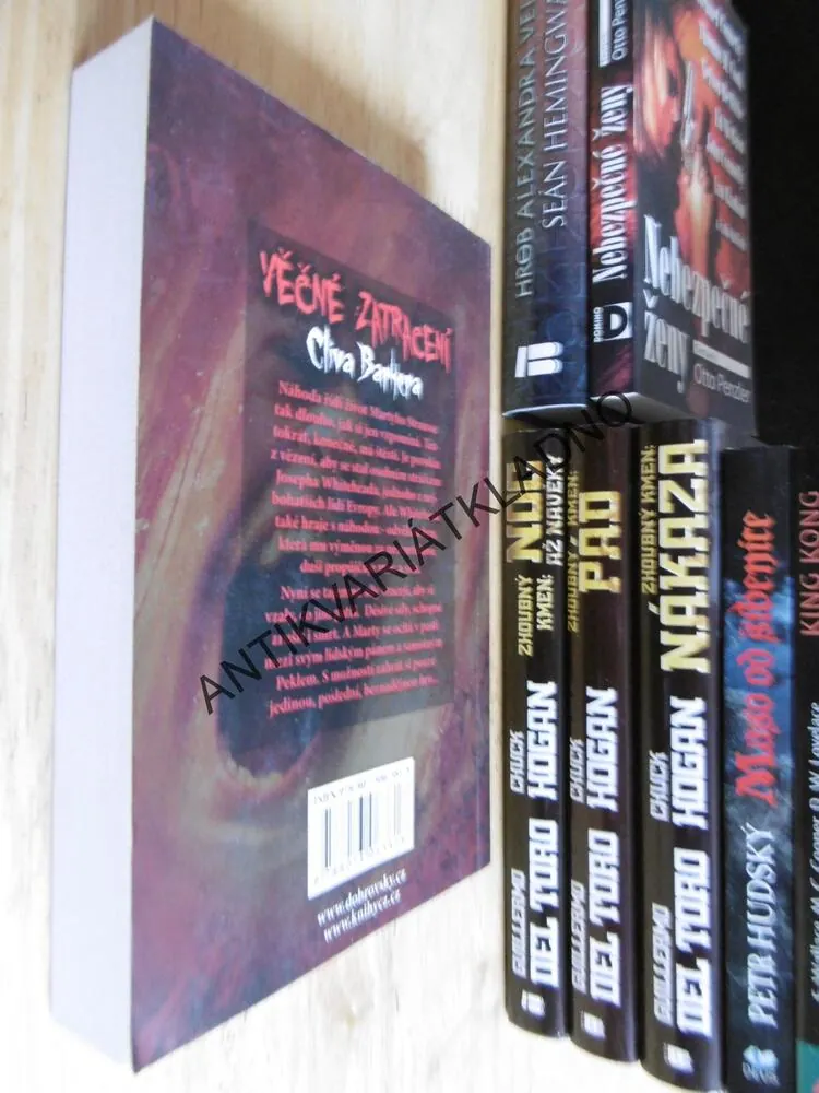 VĚČNÉ ZATRACENÍ, CLIVE BARKER