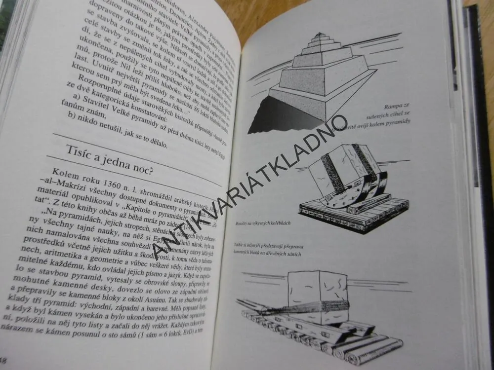 OČI SFINGY, ERICH VON DÄNIKEN, **an