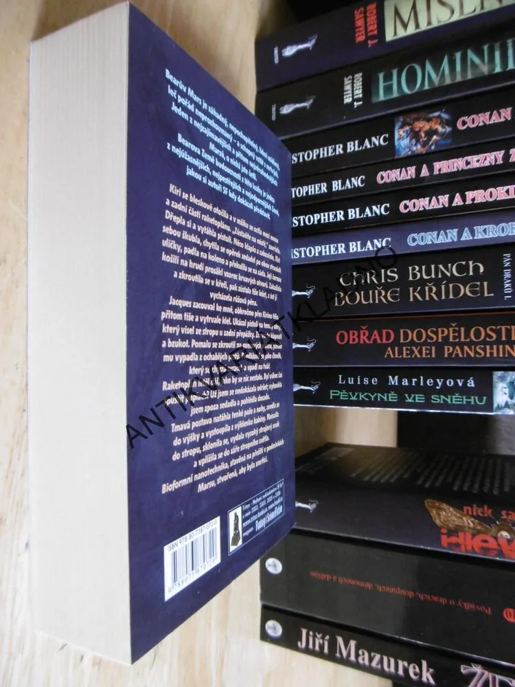 MARŤANSKÁ CESTA, GREG BEAR, **an