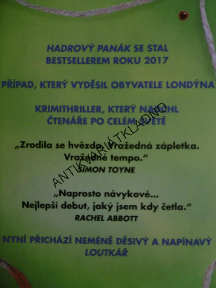 LOUTKÁŘ, DANIEL COLE, BESTSELLER, **an
