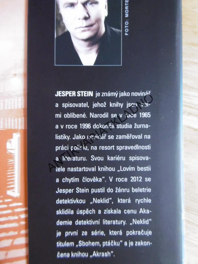 SBOHEM, PTÁČKU, JESPER STEIN, **an