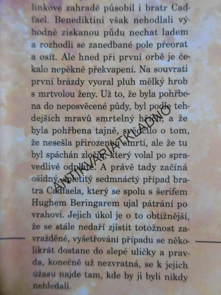 HRNČÍŘOVO POLE, 17. PŘÍPAD BRATRA CADFAELA, ELLIS PETERSOVÁ, **an
