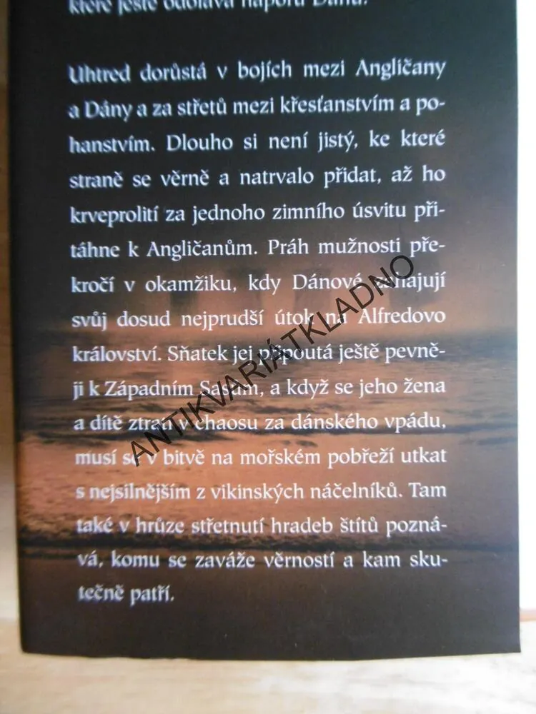 POSLEDNÍ KRÁLOVSTVÍ, BERNARD CORNWELL, **an