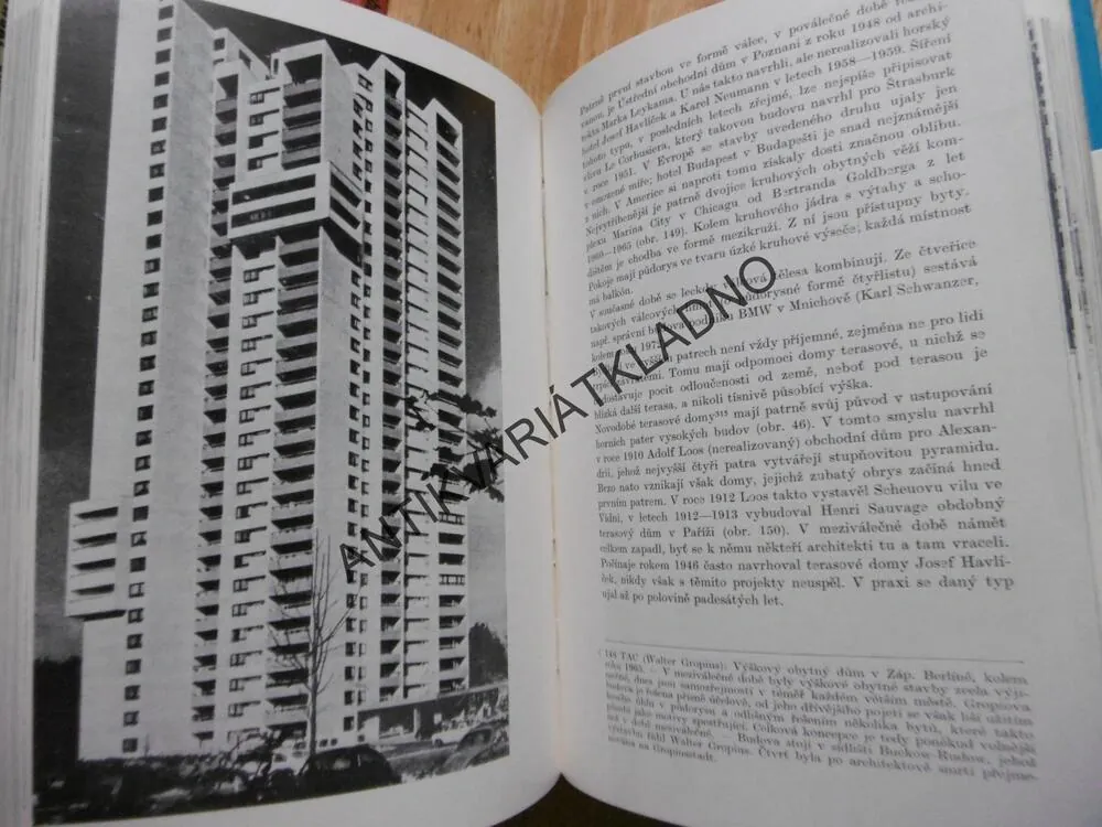 ARCHITEKTURA 20 .STOLETÍ, FELIX HAAS,