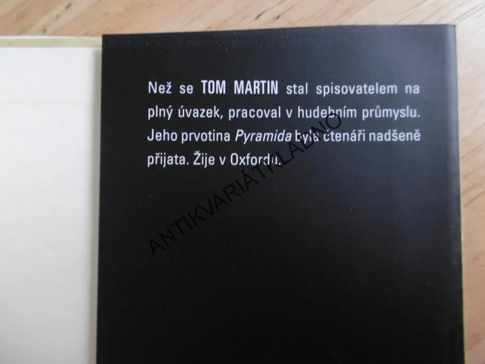 KRÁLOVSTVÍ, TOM MARTIN,**an