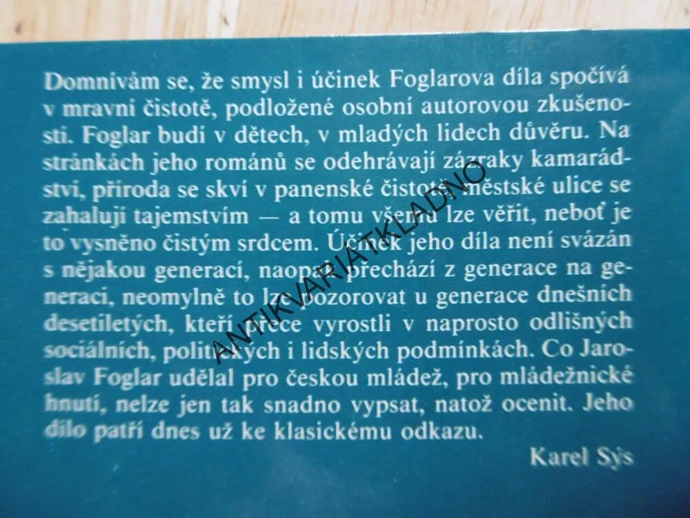 CHATA V JEZERNÍ KOTLINĚ, FOGLAR, **an