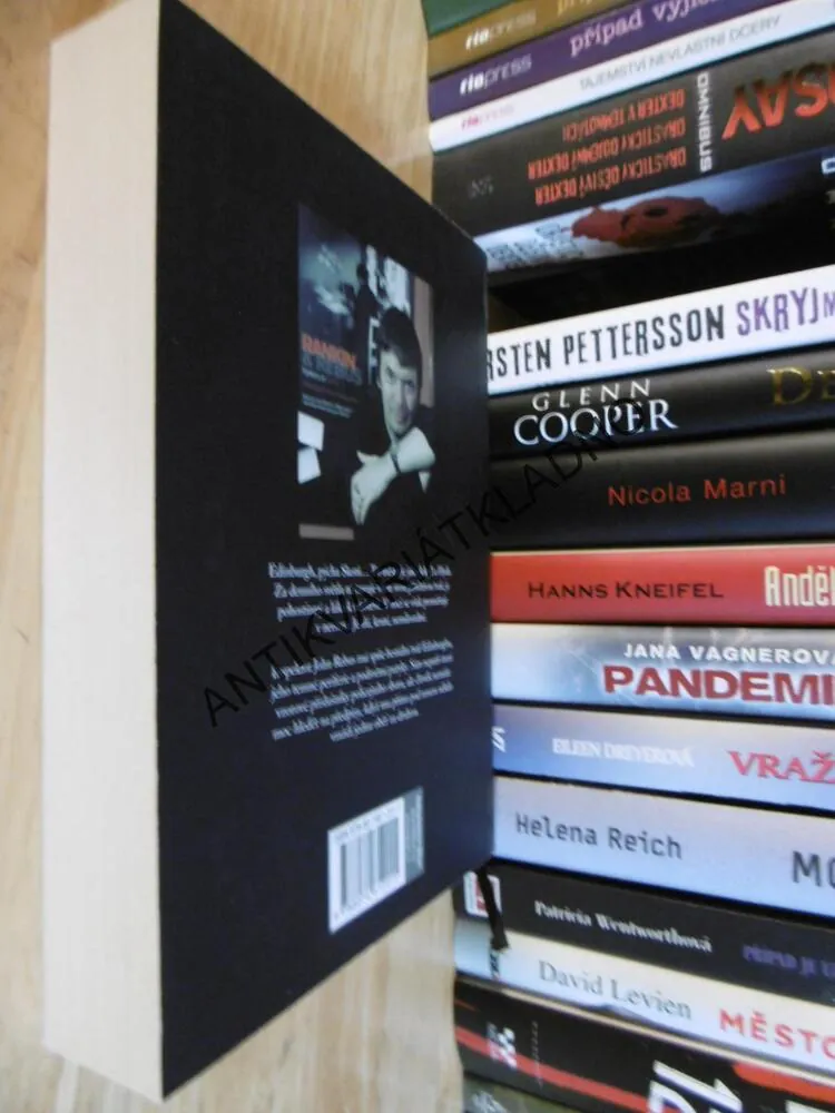 OMNIBUS, IAN RANKIN, INSPEKTOR REBUS, **an